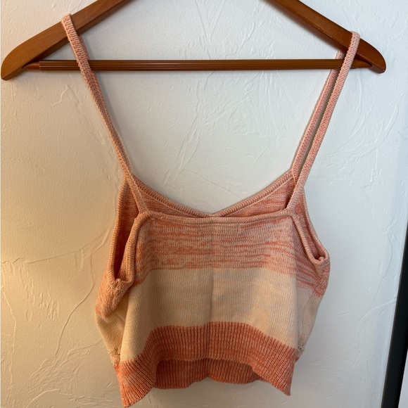 BCBGeneration Colorblock Crop Sweater Tank Top, NWOT Size Medium - Picture 7 of 7